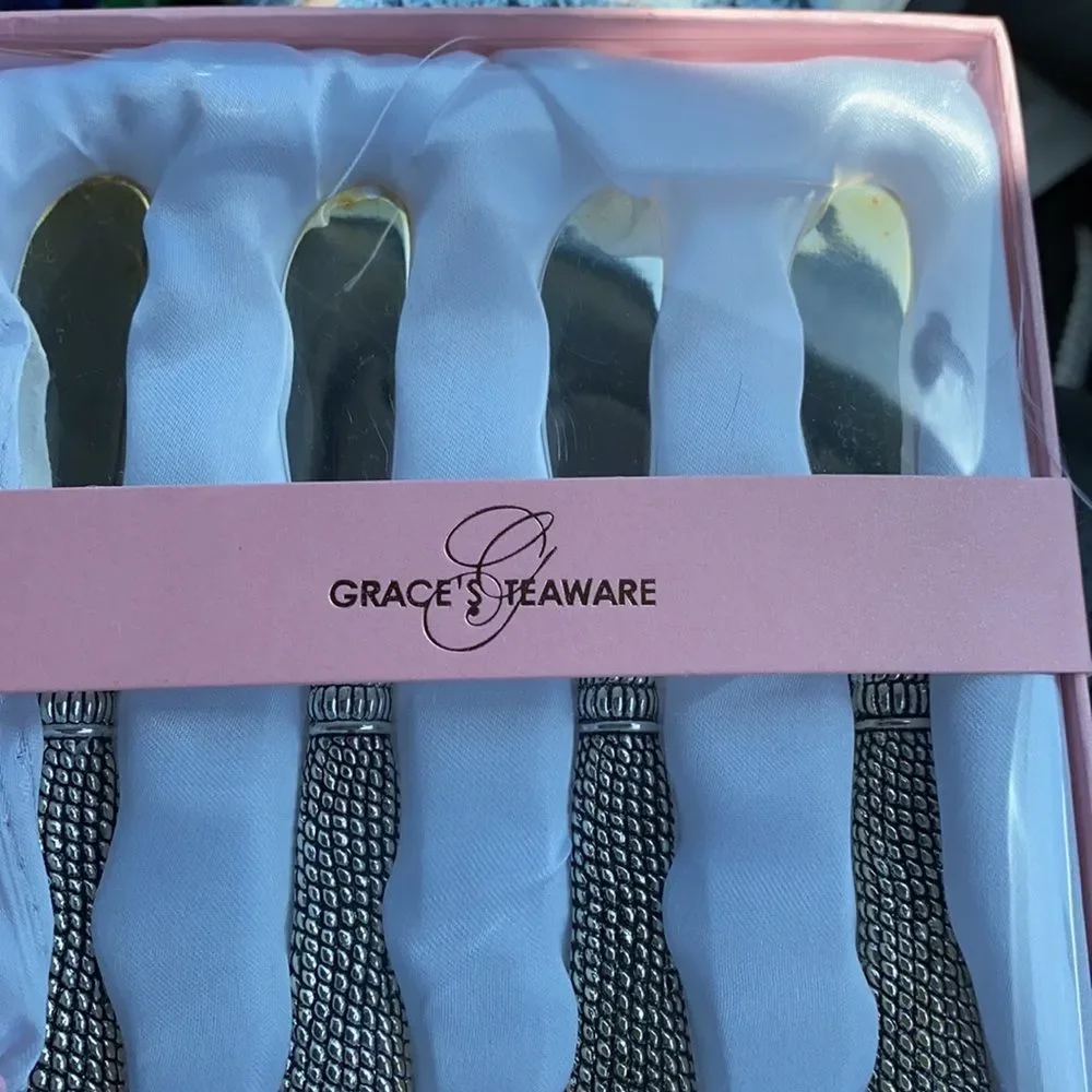 Grace’s Teaware Butter/Dessert Knife